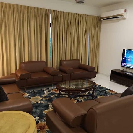 Skyloft Muslim Suite Johor Bahru Exterior photo